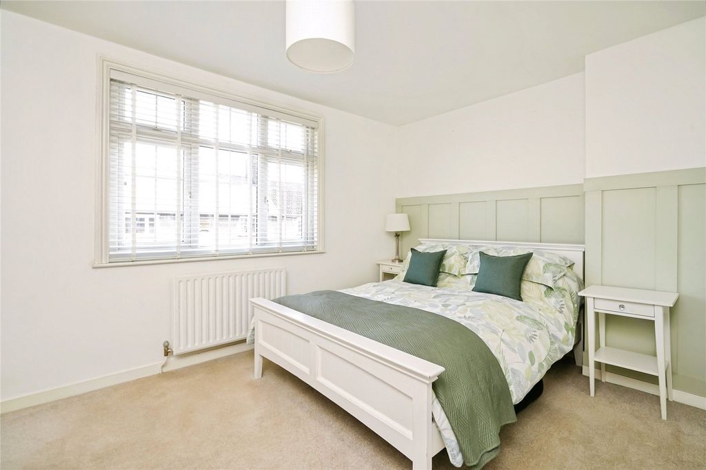 Additional image 9 of 2 bed terraced house for saleManor Road, Brackley, Northamptonshire NN13