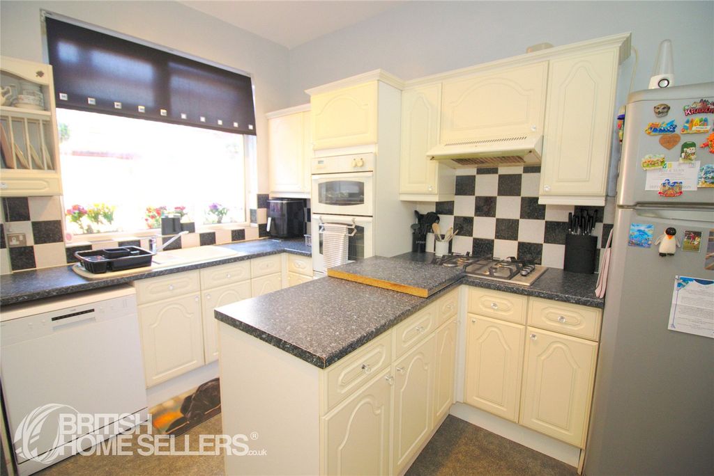 Additional image 5 of 7 bed detached house for saleReads Avenue, Blackpool, Lancashire FY1