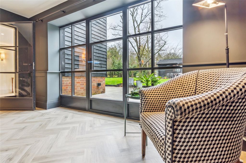Additional image 5 of 14 bed property for saleSnells Lane, Little Chalfont, Buckinghamshire HP7