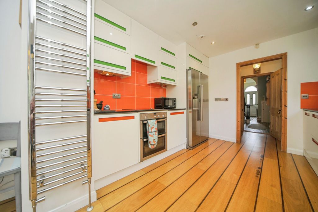 Additional image 18 of 5 bed semi-detached house for saleOrford Street, Ipswich IP1
