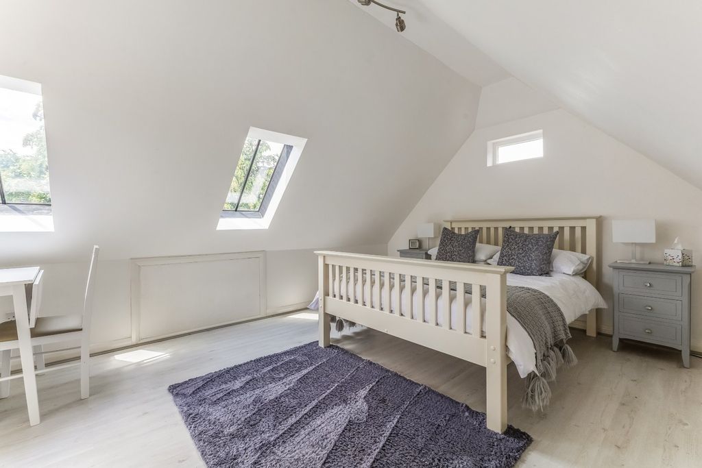 Additional image 22 of 5 bed detached house for saleHewarts Lane, Aldwick, West Sussex PO21