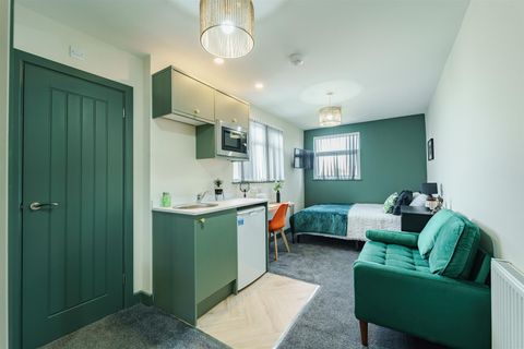 Queensland Avenue, Coventry CV5, Room to rent