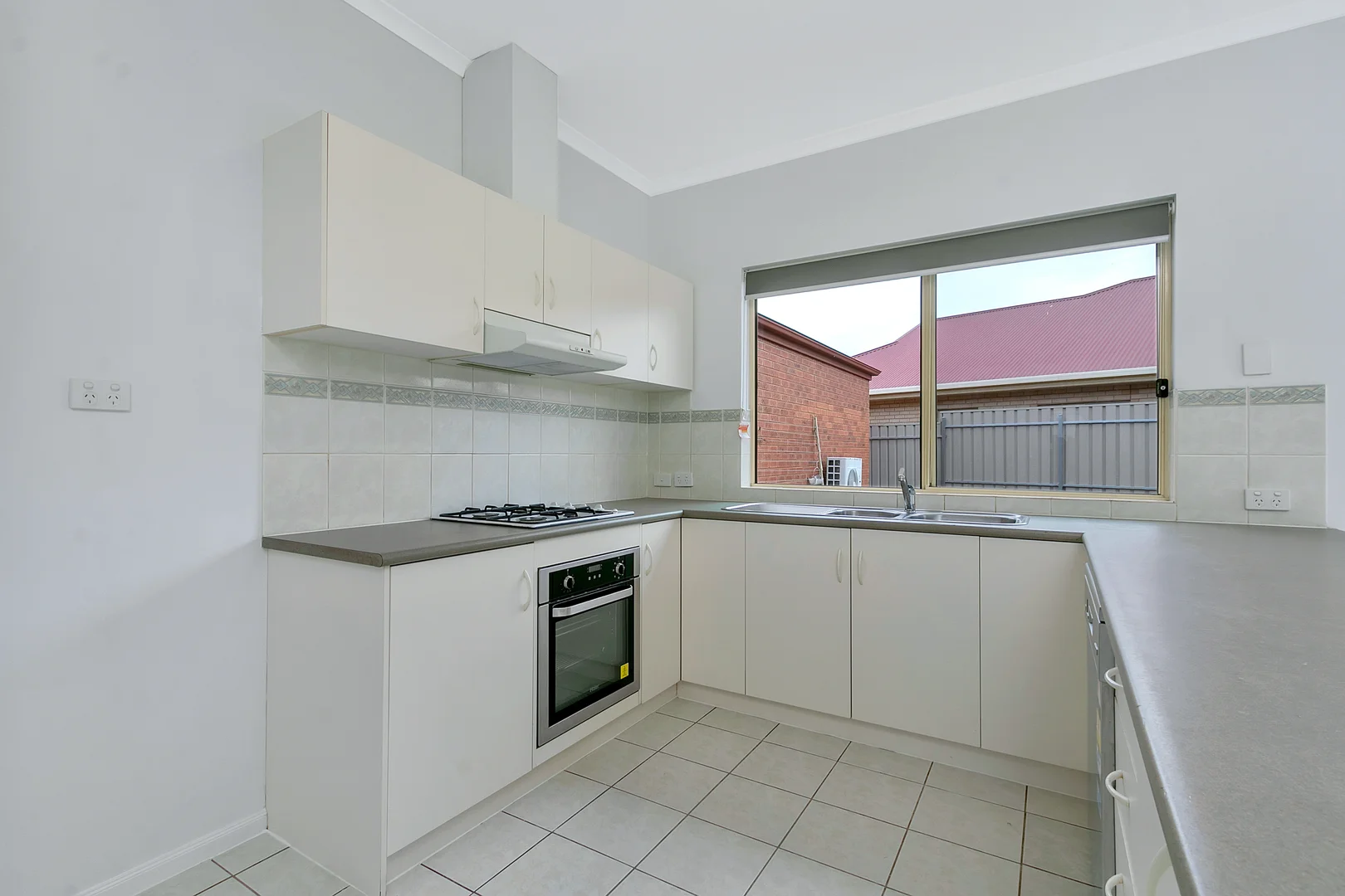 Additional image 11 of 129 Somerset Grove, Craigmore SA 5114