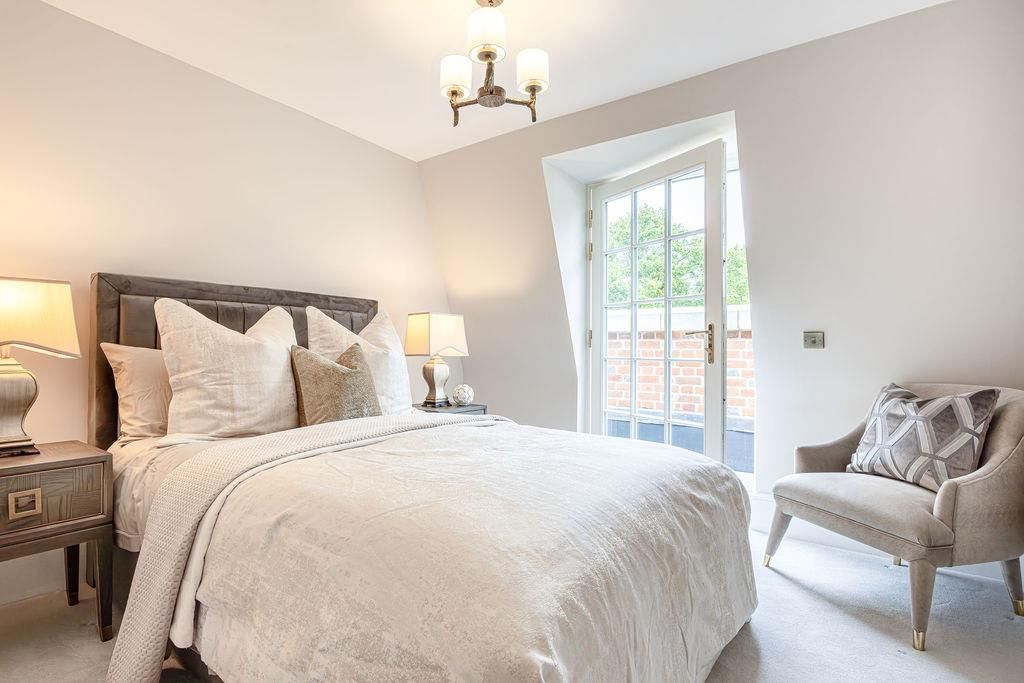 Additional image 13 of 2 bed flat for saleWinkfield Park, Winkfield Row, Berkshire RG42