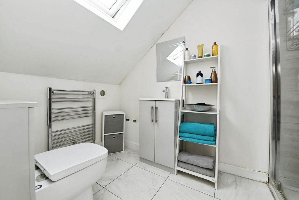 Additional image 9 of 1 bed maisonette for saleCoggeshall Road, Braintree, Essex CM7
