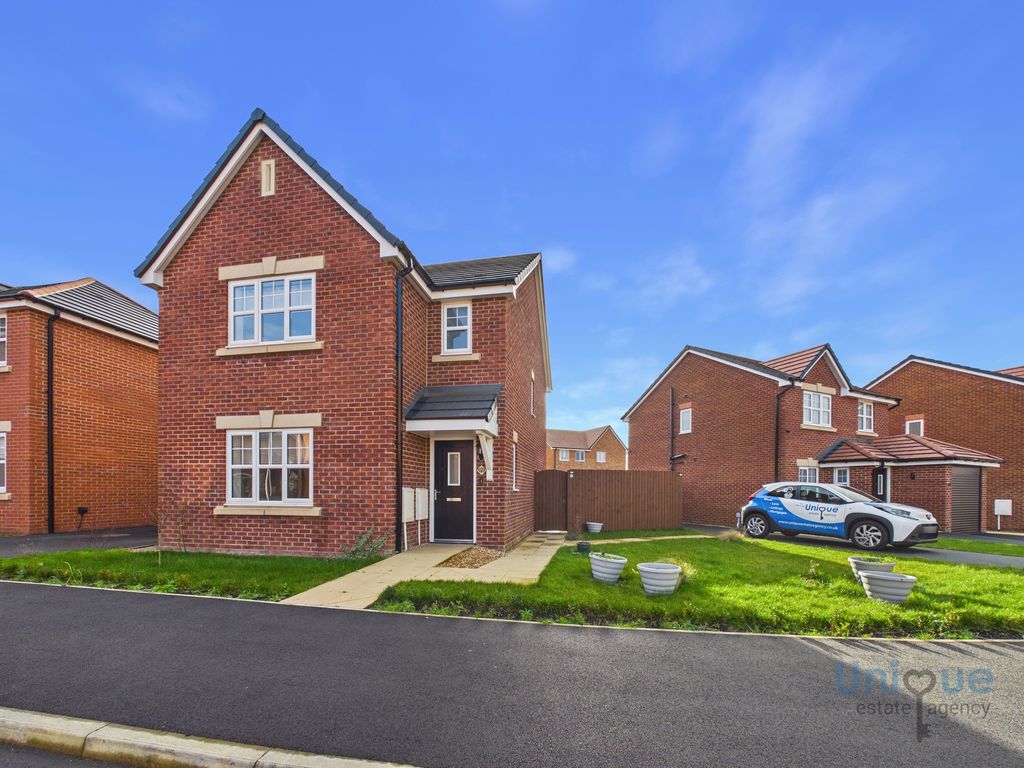 3 bed detached house for saleFreeman Street, Blackpool FY4