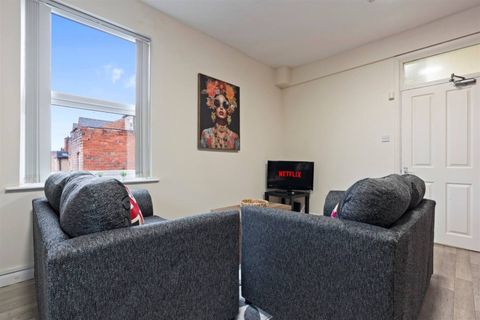 Noel Street NG7
