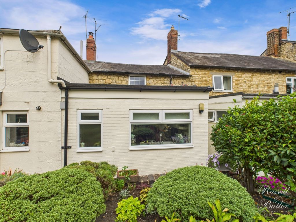 Additional image 4 of 2 bed cottage for saleChurch Road, Brackley NN13