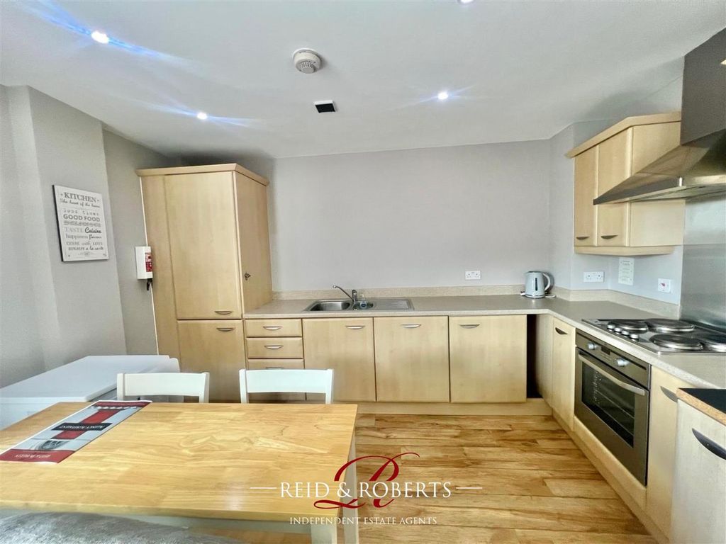 Additional image 8 of 2 bed flat for saleMeadow Court, Wrexham LL13