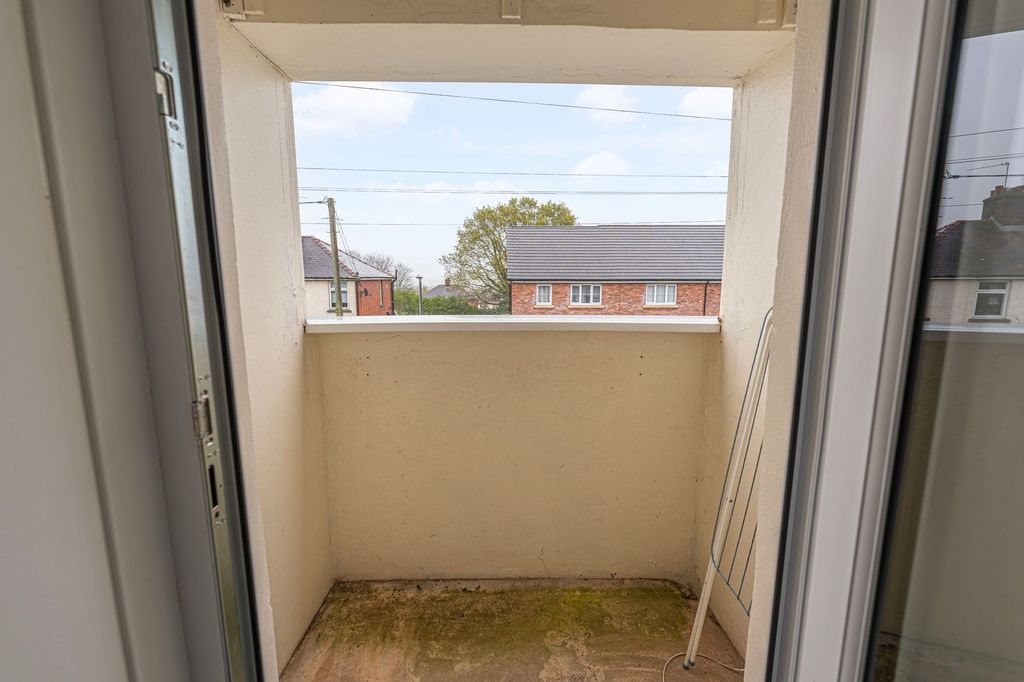 Additional image 20 of 2 bed flat for saleSouth Avenue, Sebastopol NP4