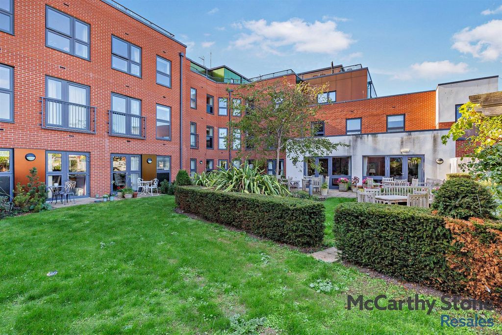 Additional image 15 of 2 bed flat for saleBlake Court, Northgate, Bridgwater TA6