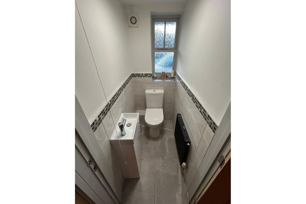 Additional image 6 of 2 bed flat for saleHospital Street, Bridgnorth WV15