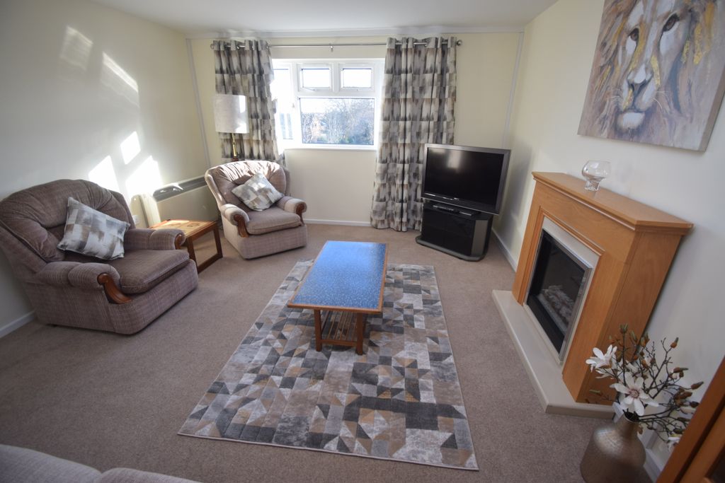 Additional image 3 of 2 bed flat for saleMiddlestream Close, Bridgwater TA6