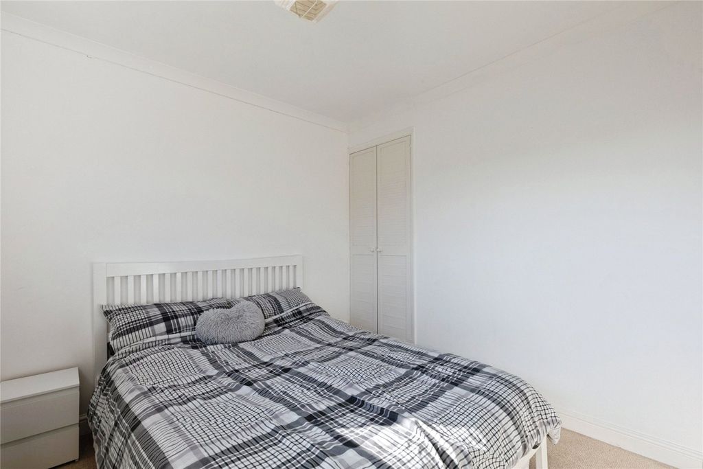 Additional image 13 of 3 bed semi-detached house for saleAllens Gate, Brackley, Northamptonshire NN13