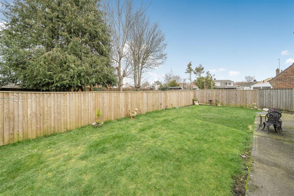 Additional image 8 of 4 bed detached house for saleWhite Cliff Gardens, Blandford Forum DT11