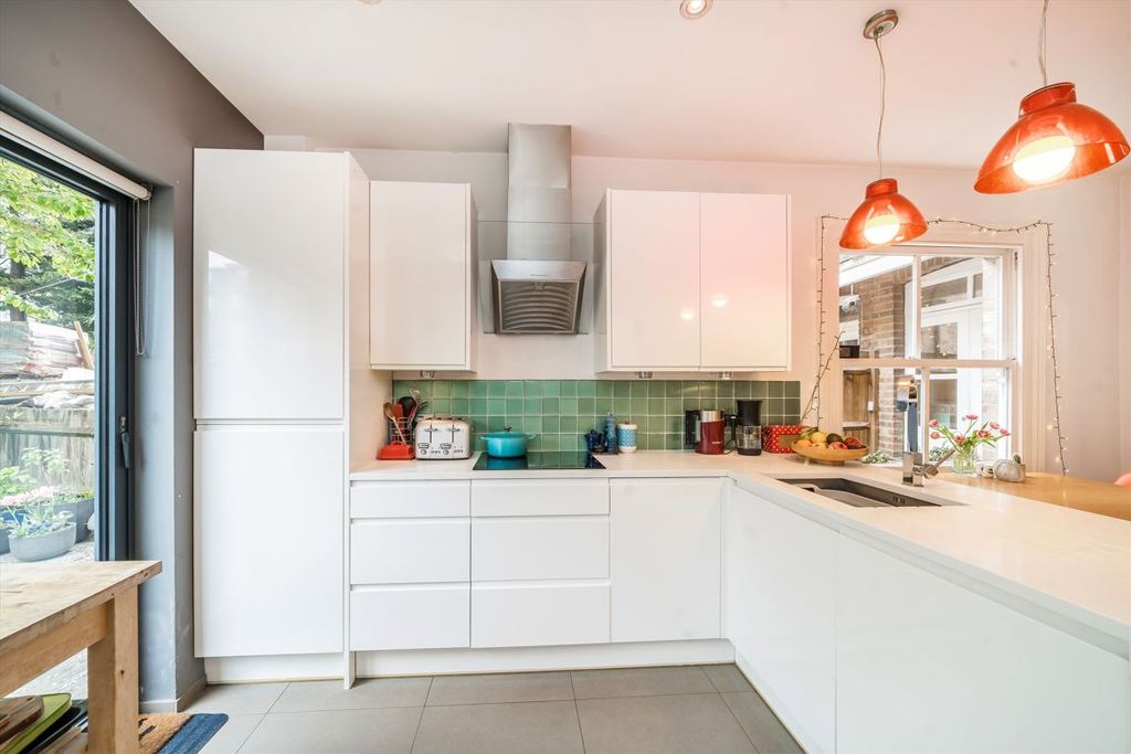 Additional image 8 of 3 bed terraced house for saleEastbourne Road, Brentford TW8