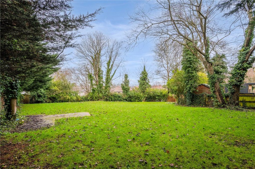 Additional image 9 of 5 bed detached house for saleDurham Avenue, Bromley BR2