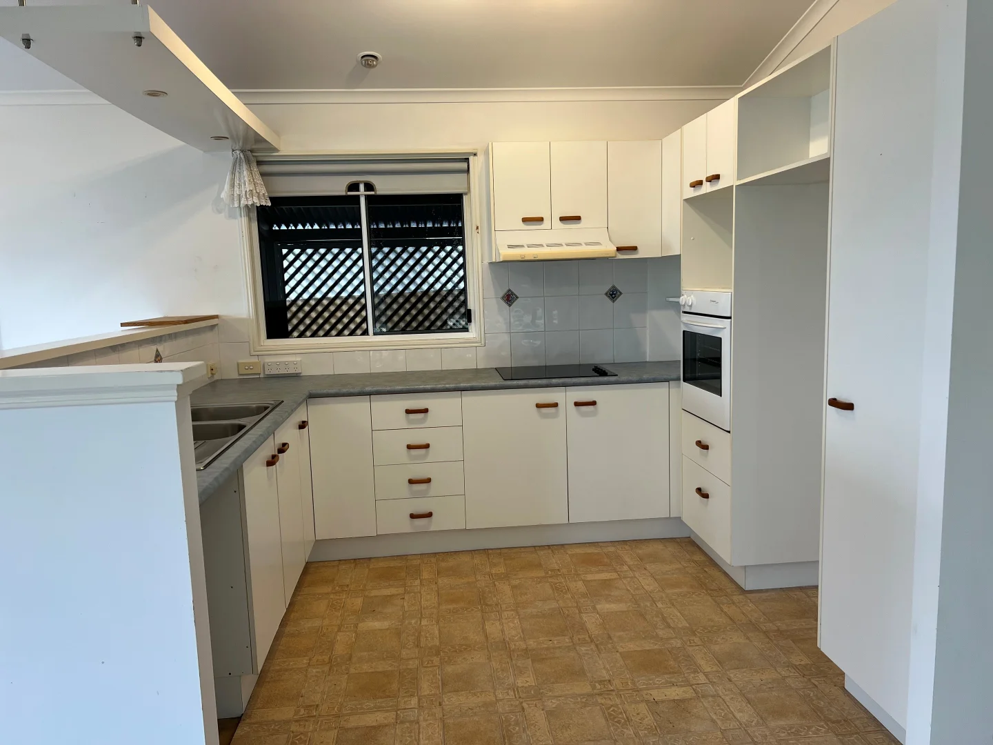 7 Bay Drive, Urraween QLD 4655 photo 5