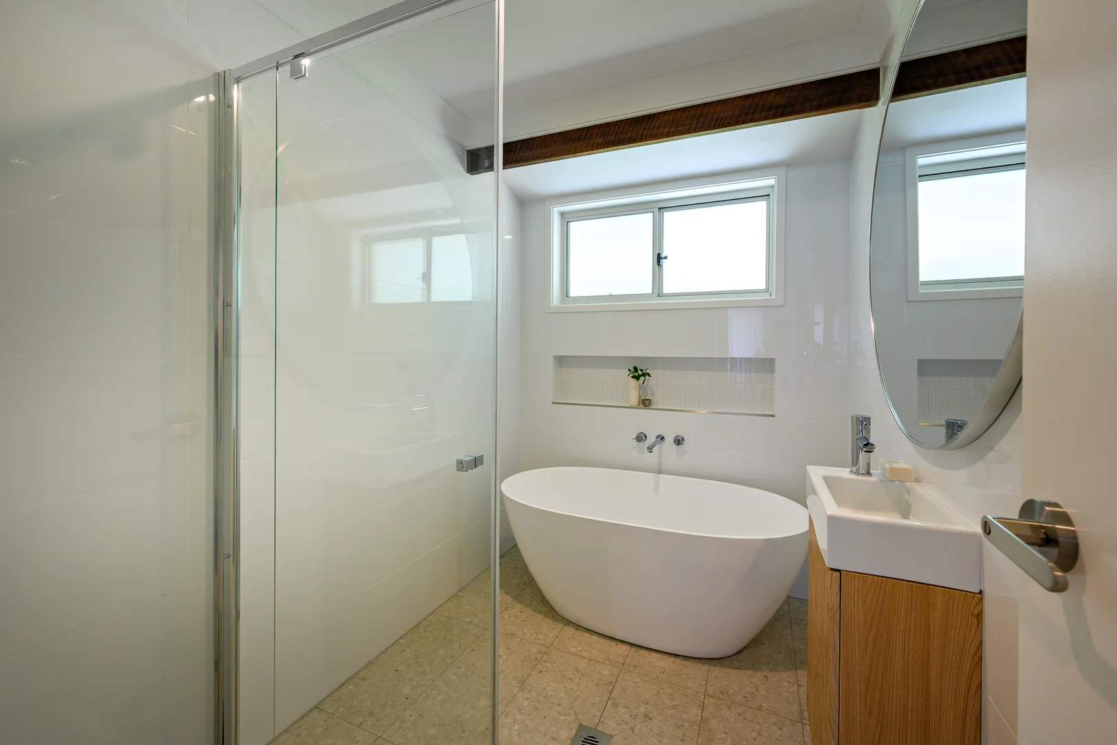 Additional image 14 of 2/51 Balemo Drive, Ocean Shores NSW 2483