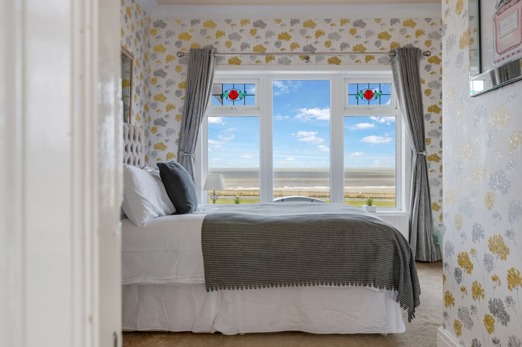 Additional image 16 of 5 bed detached house for saleQueens Promenade, Bispham FY2