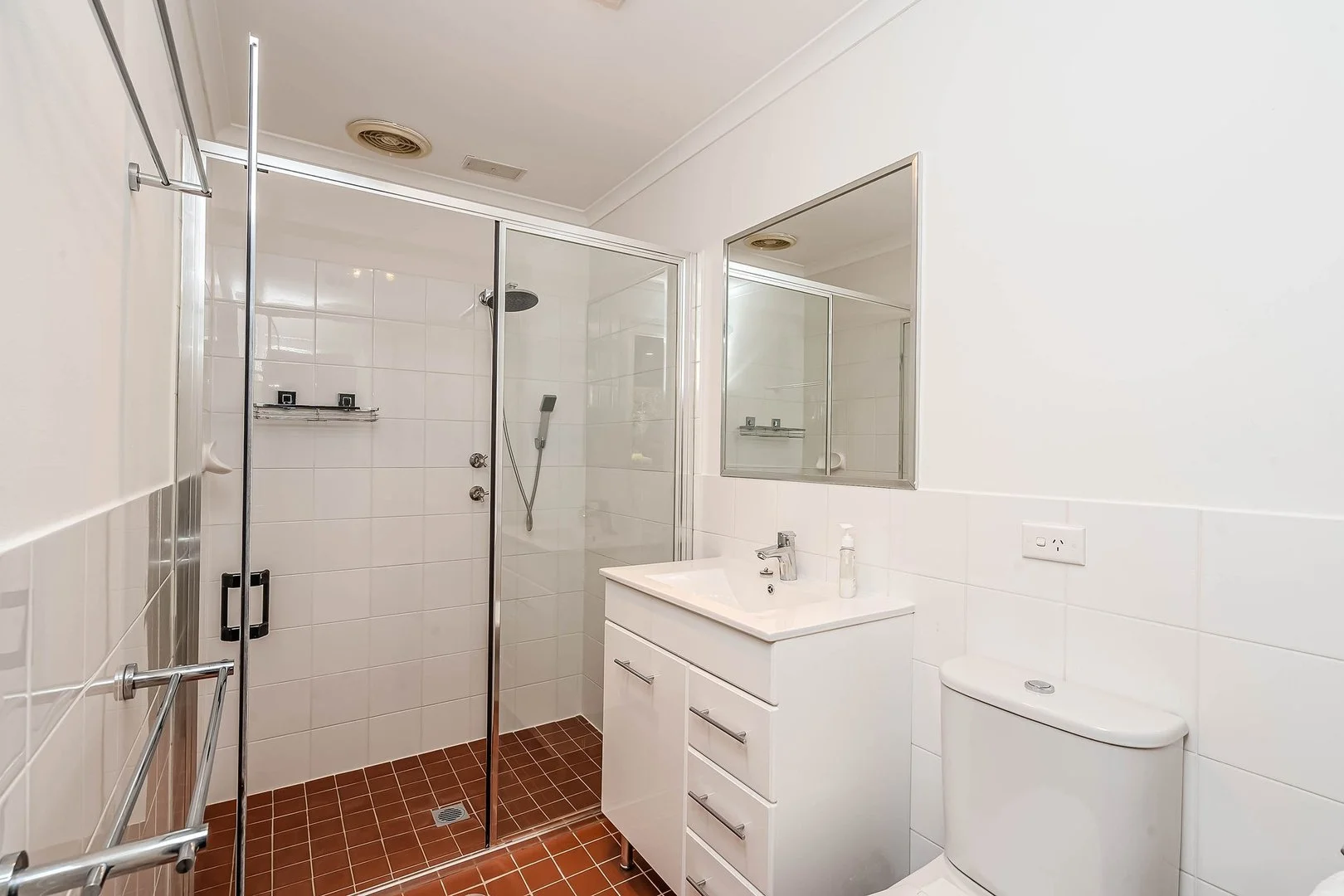 Additional image 8 of 34 Castleton Crescent, Gowrie ACT 2904
