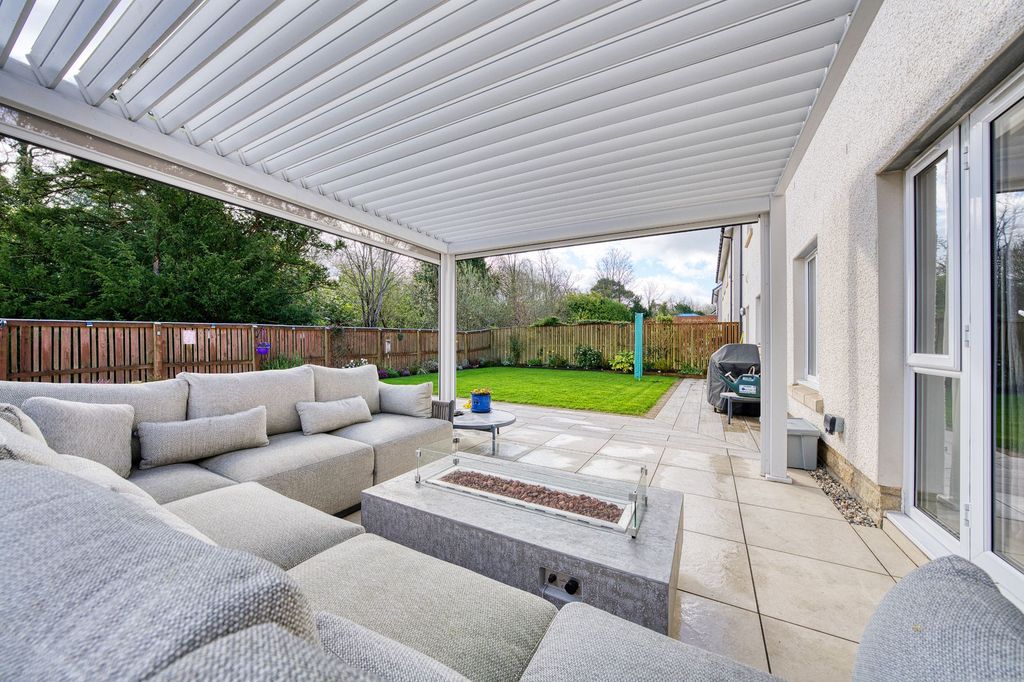 Additional image 40 of 6 bed detached house for saleWellshaw View, Hamilton ML3