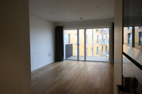Maud Street, London E16