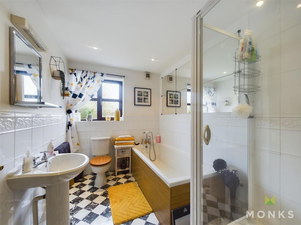 Additional image 17 of 5 bed detached house for saleBazeley Way, Wem SY4
