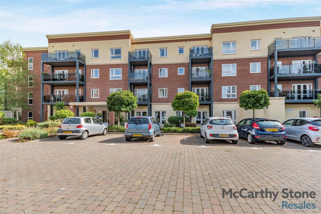 1 bed flat for saleBilberry Place, Recreation Road, Bromsgrove B61