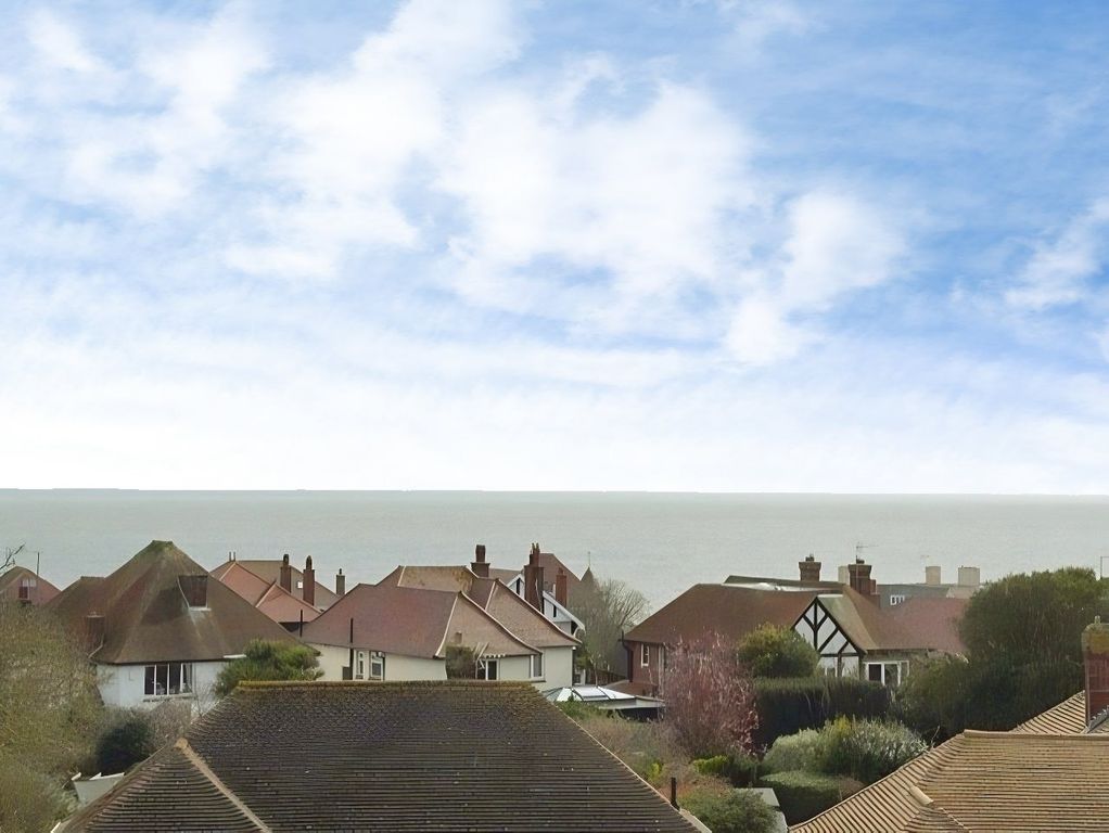 Additional image 2 of 3 bed flat for sale72 Dumpton Park Drive, Broadstairs, Kent CT10