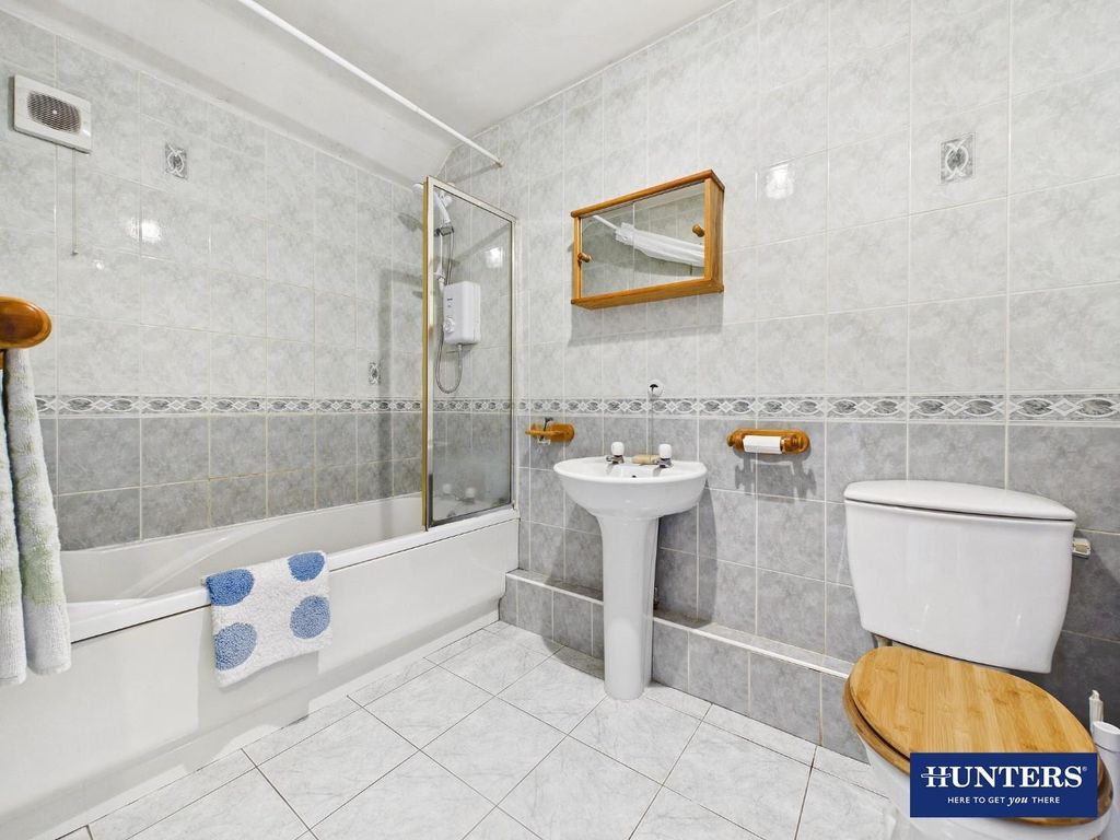 Additional image 14 of 4 bed semi-detached house for saleBerrymoor Road, Brampton CA8