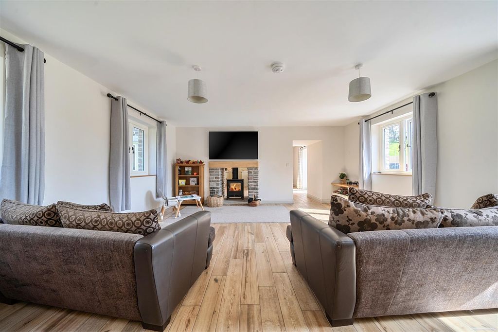Additional image 6 of 4 bed detached house for saleGarthbrengy, Brecon LD3