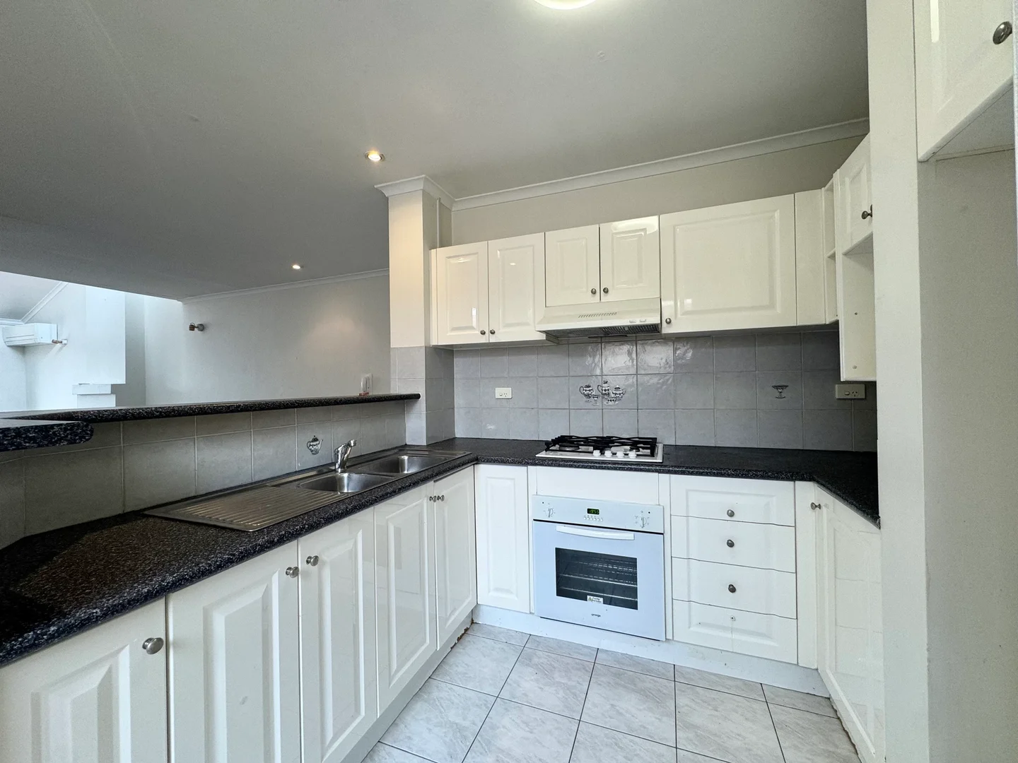 Additional image 3 of 6/112-116 Enmore Road, Newtown NSW 2042