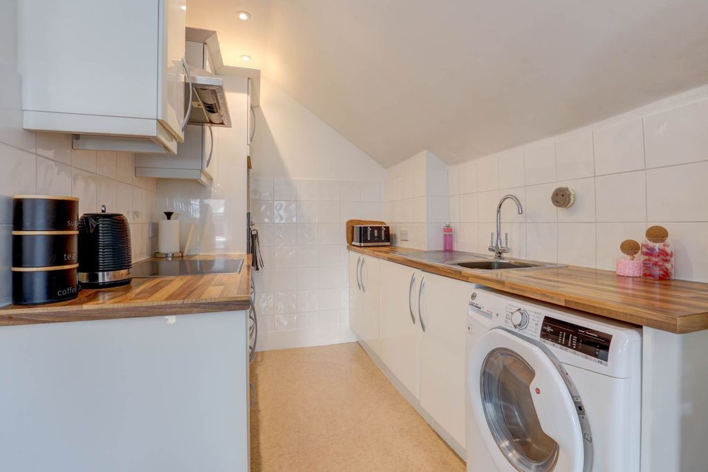 Additional image 11 of 1 bed flat for saleSalisbury Road, Blandford Forum DT11