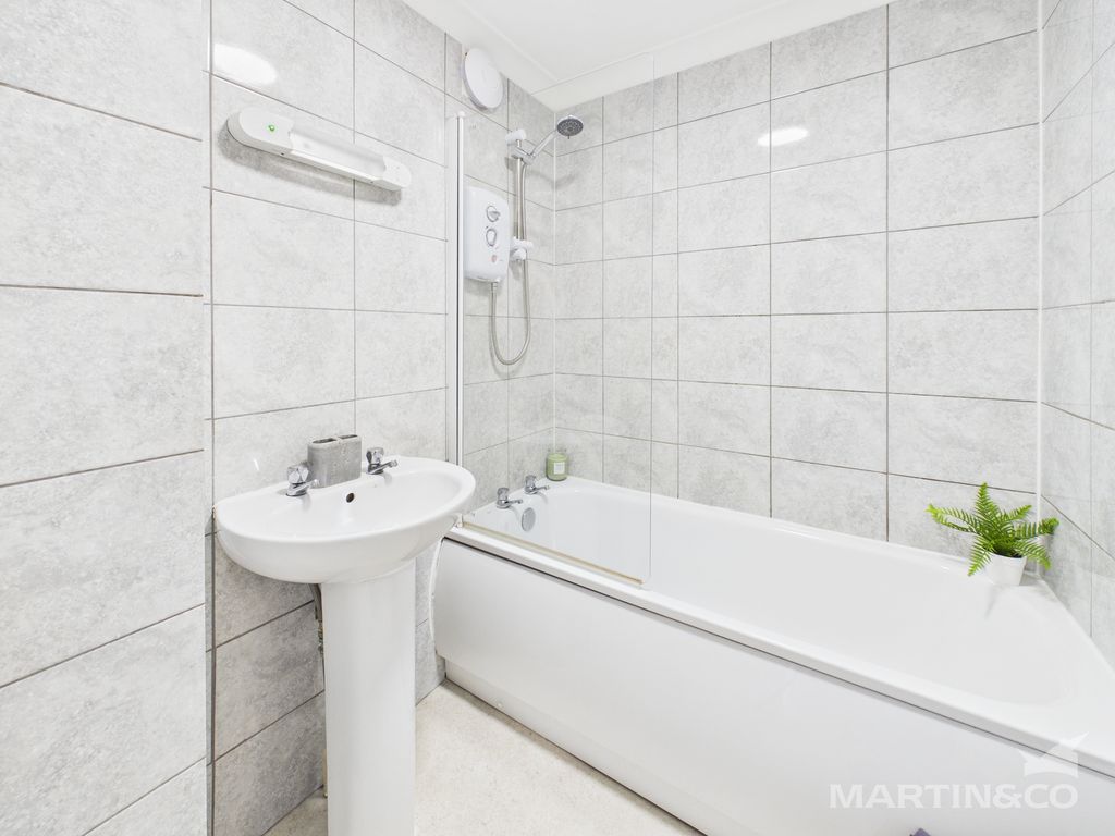Additional image 7 of 2 bed flat for saleMountbatten Court, Belmont Street, Bognor Regis, West Sussex PO21