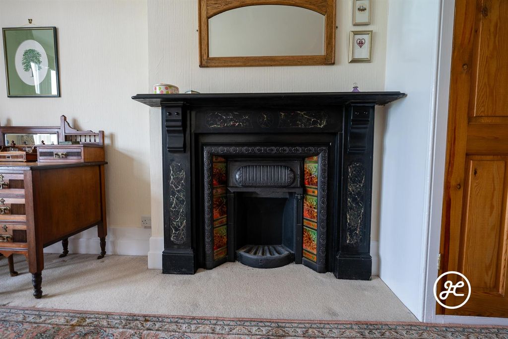 Additional image 19 of 5 bed detached house for saleDurleigh Road, Bridgwater TA6
