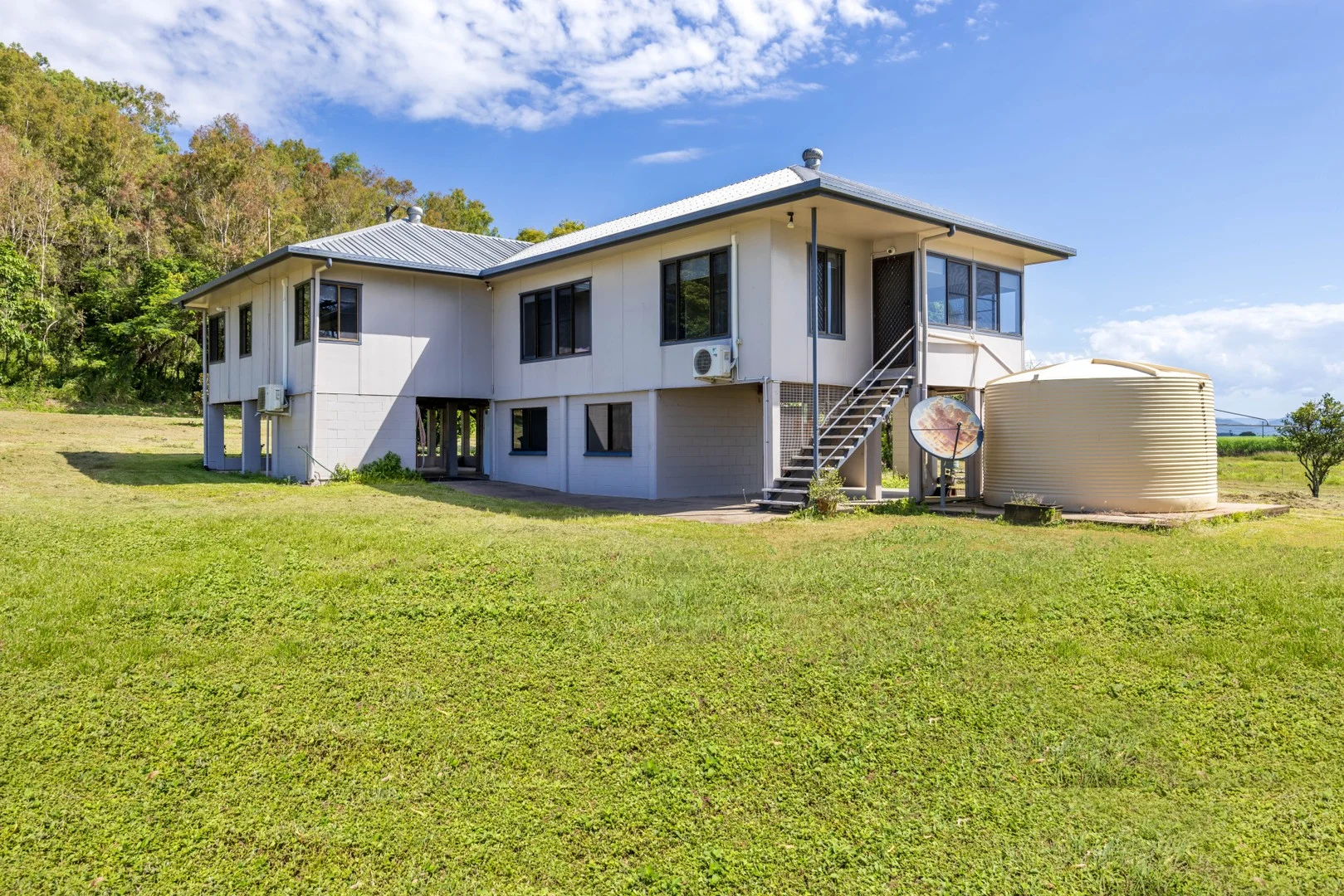 25 Lions Lookout Road, Blackrock QLD 4850