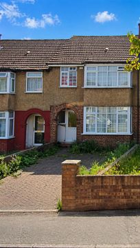 Upper Town Road, Greenford UB6