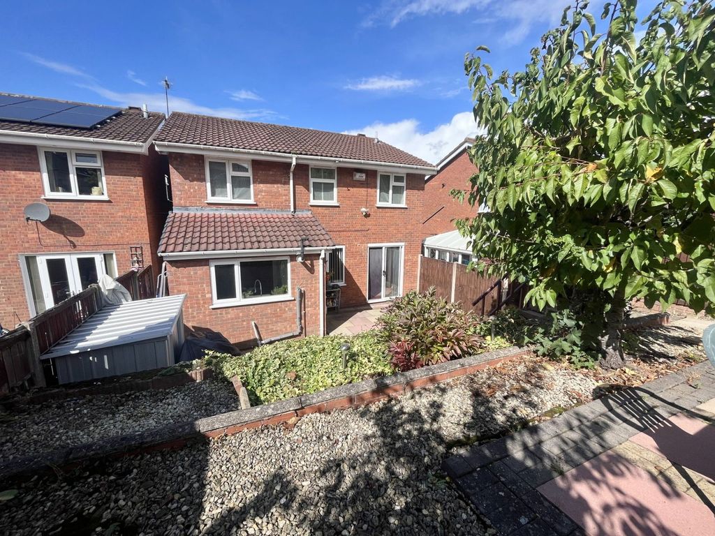 Additional image 22 of 5 bed detached house for saleNorth View Drive, Brierley Hill DY5