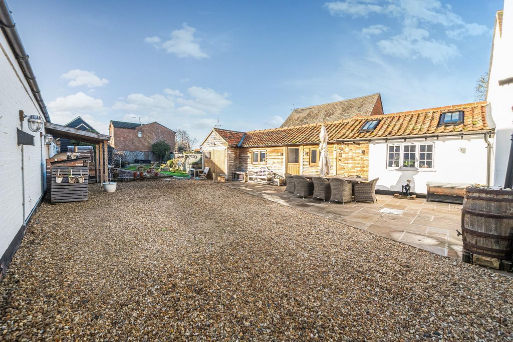 Additional image 25 of 4 bed detached house for saleHigh Street, Great Barford MK44