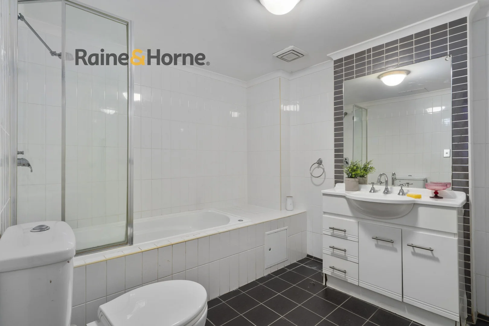 Additional image 4 of 19/20-22 George Street, Liverpool NSW 2170