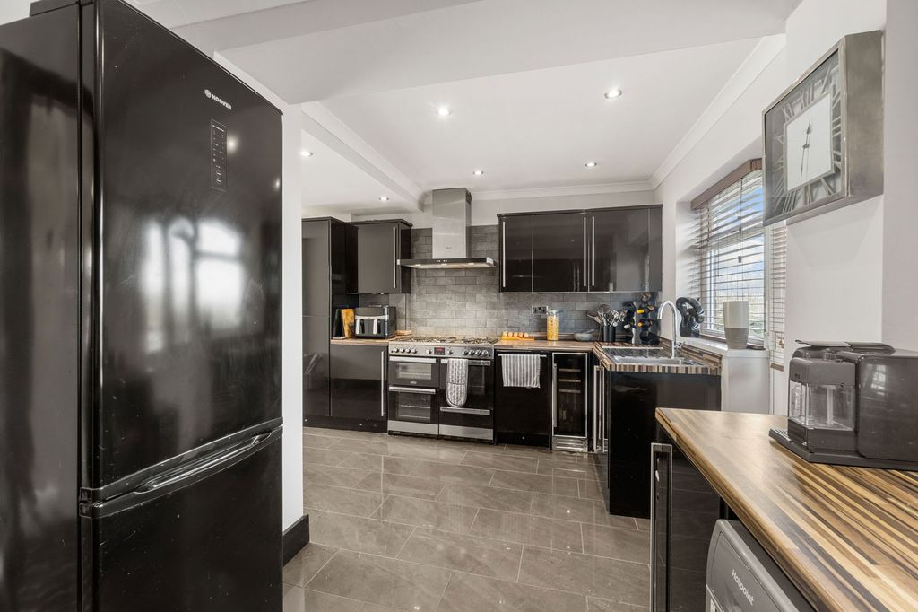Additional image 9 of 4 bed detached house for saleLong Ridge, Brighouse HD6