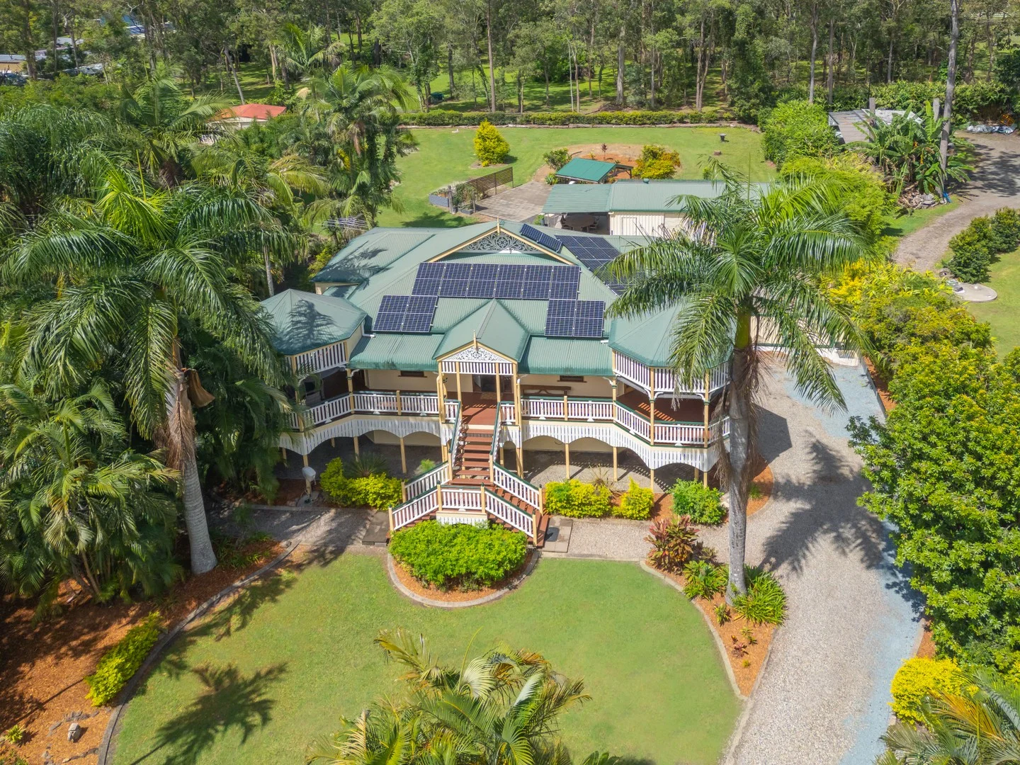 5 Coventry Place, Caboolture QLD 4510 photo 2
