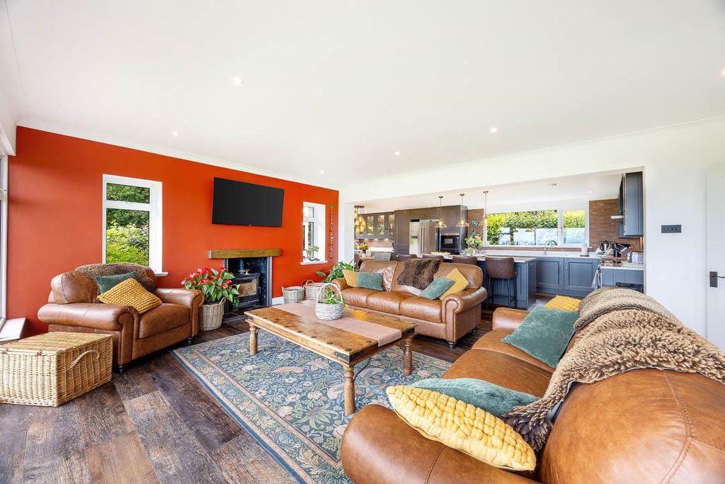 Additional image 4 of 5 bed detached house for saleCorlea Road, Ballasalla, Isle Of Man IM9