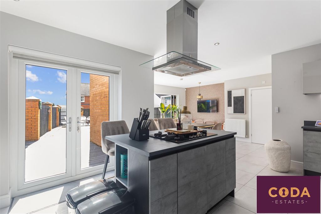 Additional image 13 of 5 bed detached house for saleNairn Drive, Bishopton PA7