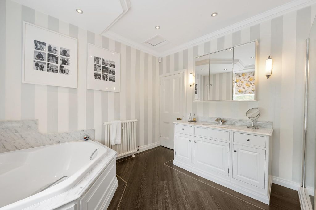 Additional image 61 of 5 bed detached house for saleMoorlands, Chapeltown Road, Bromley Cross, Bolton BL7