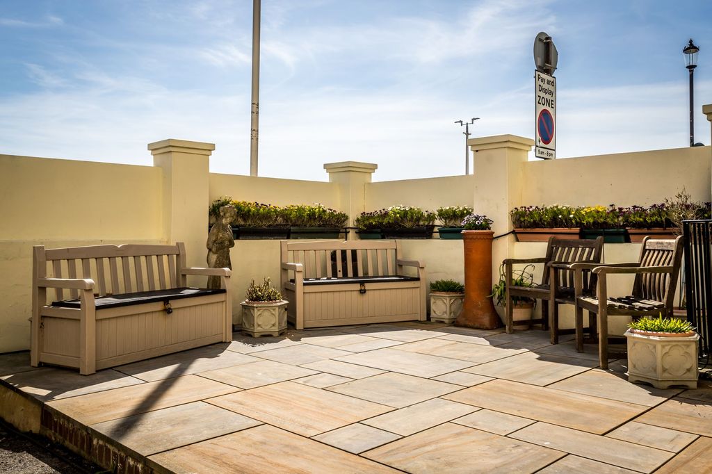 Additional image 45 of 6 bed property for saleMarine Parade, Brighton BN2