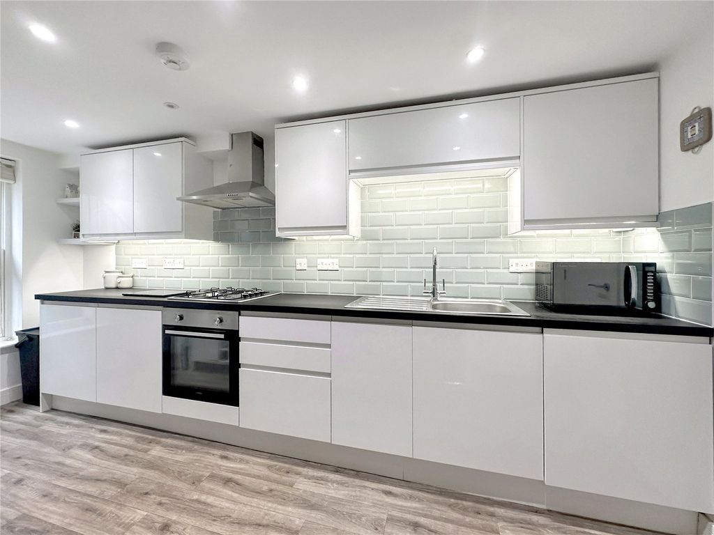 Additional image 2 of 2 bed flat for saleOakfield Street, Blandford Forum, Dorset DT11