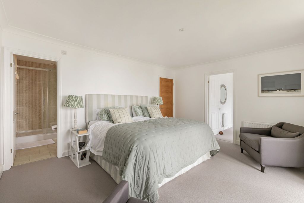 Additional image 10 of 4 bed detached house for saleMarquis Way, Aldwick PO21