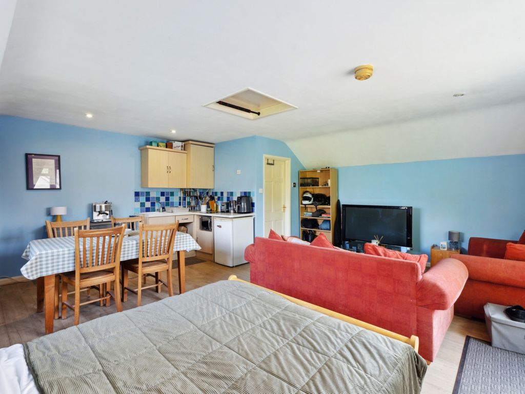 Additional image 24 of 5 bed detached house for saleNorthern Heights, Bourne End SL8